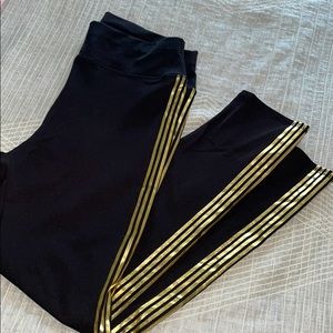 NWOT black/gold leggings